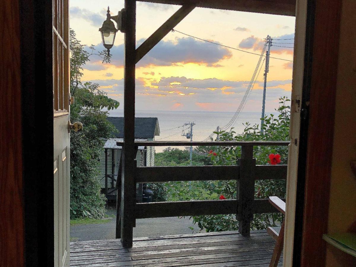 Panorama Ocean View Cottage Motobu Bagian luar foto