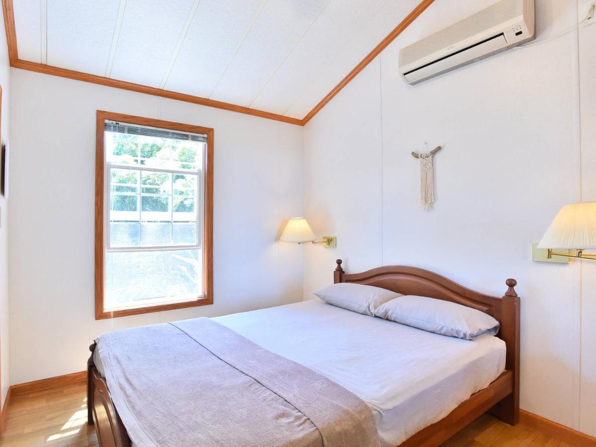 Panorama Ocean View Cottage Motobu Bagian luar foto